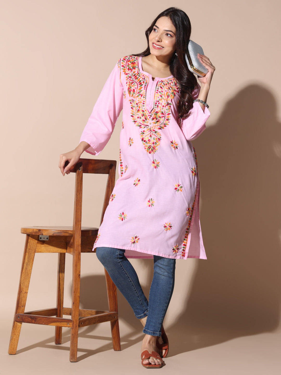 chikankari cotton kurti