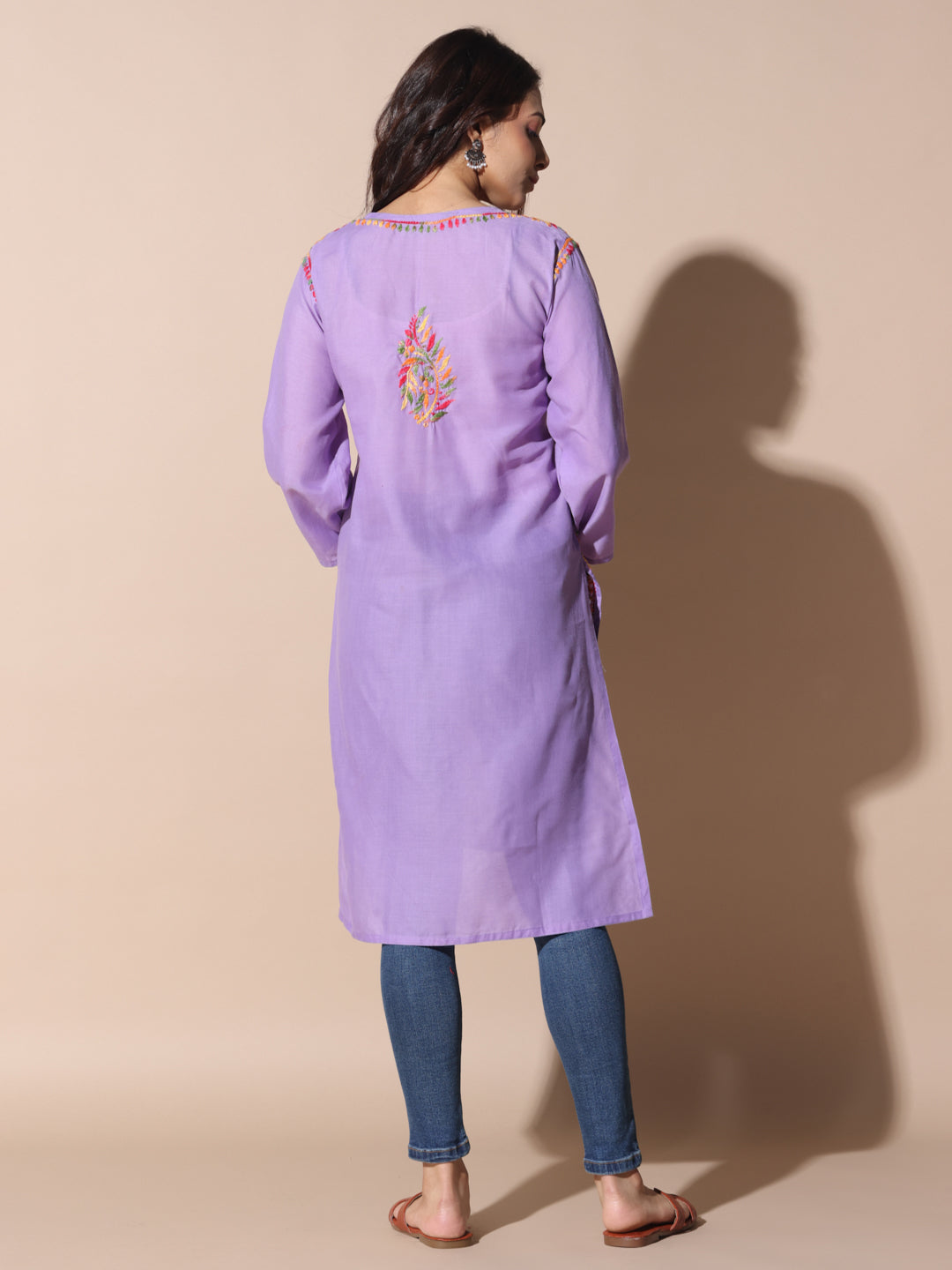 chikankari kurti
