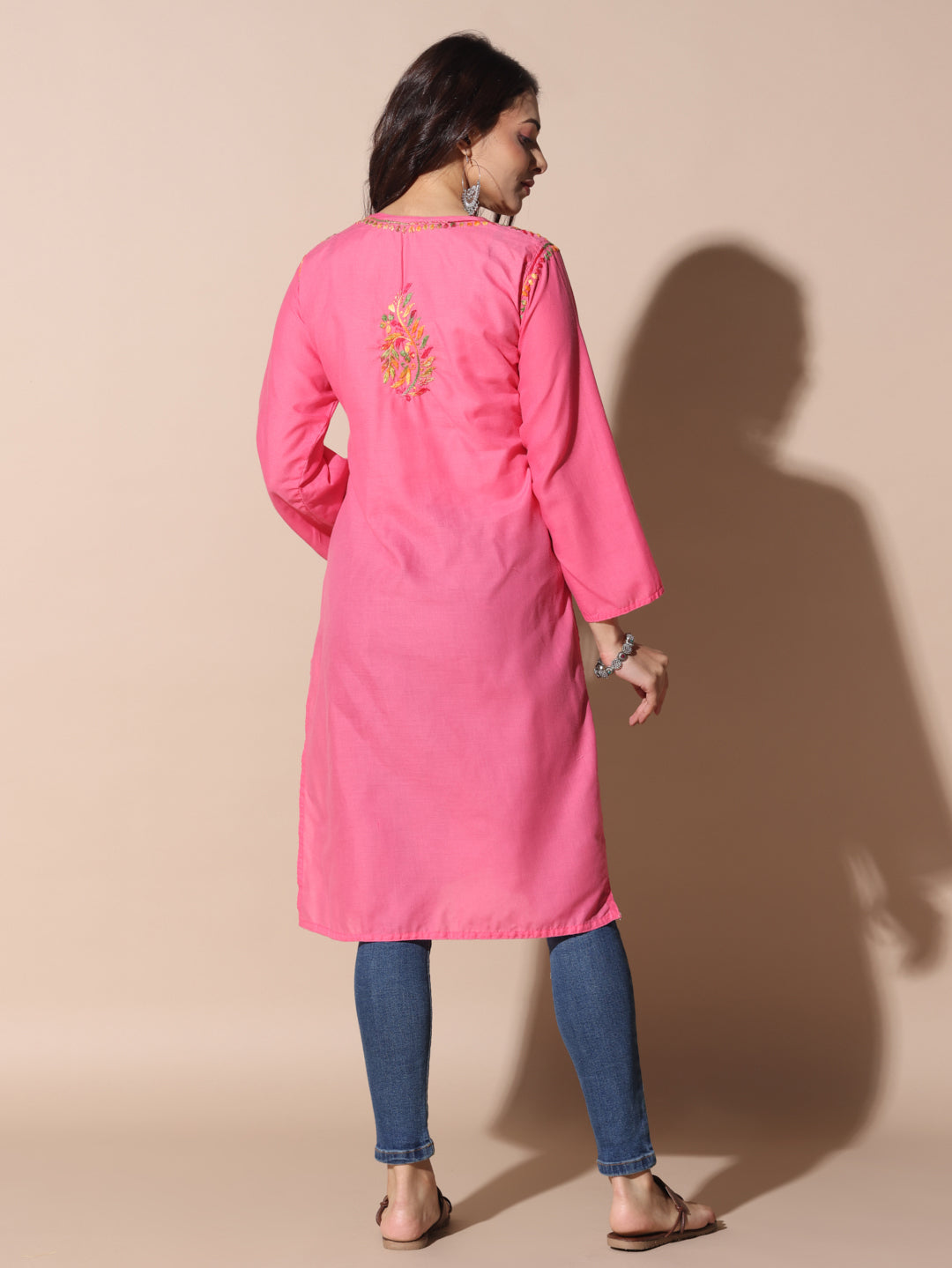 chikankari kurti