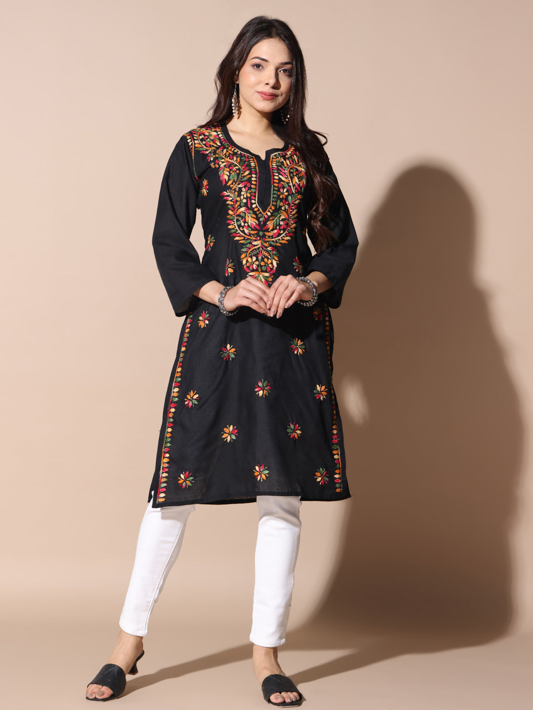 chikankari cotton kurti