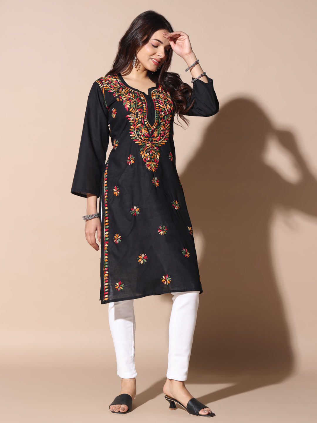 chikankari cotton kurti