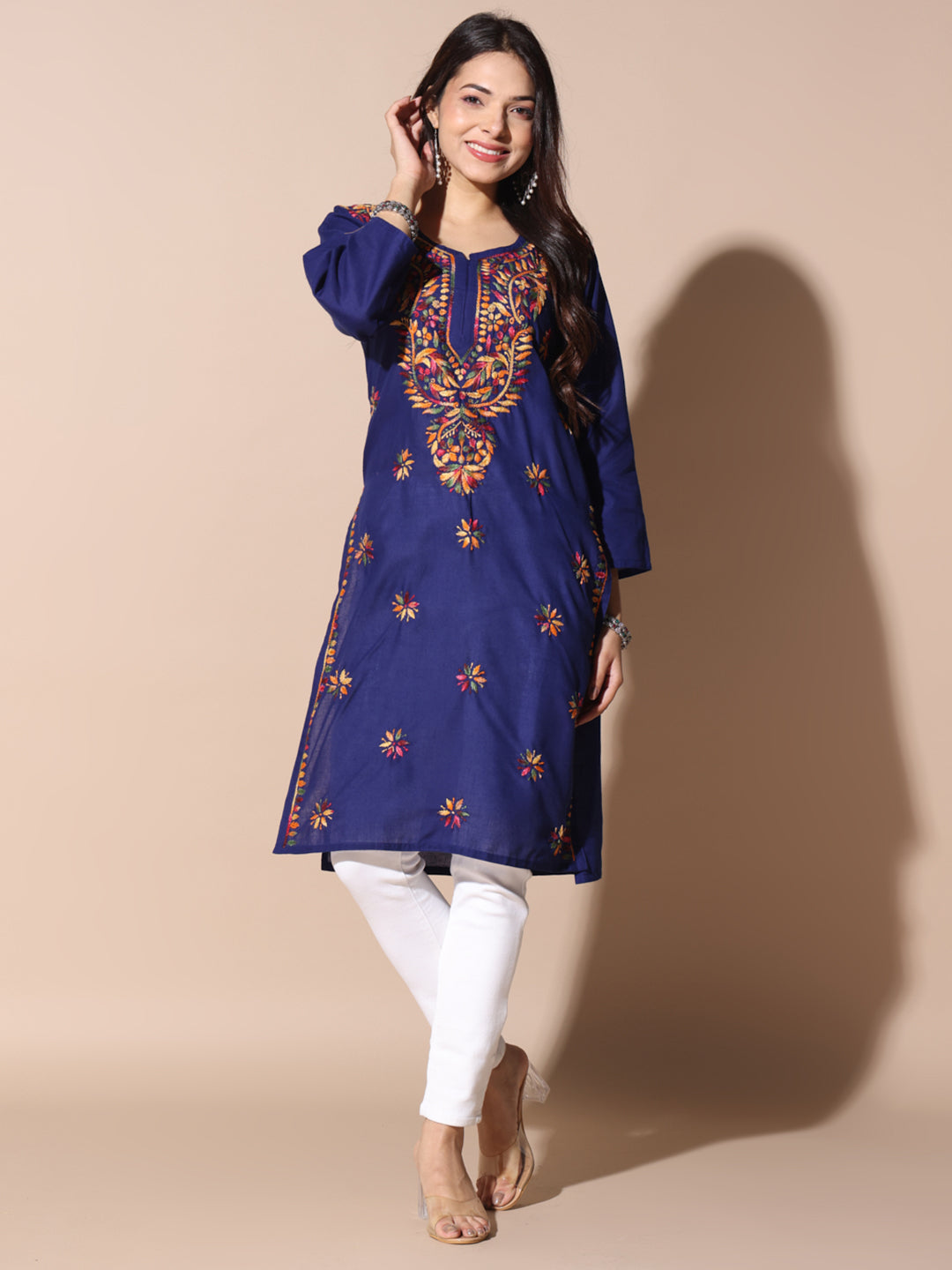 chikankari kurti