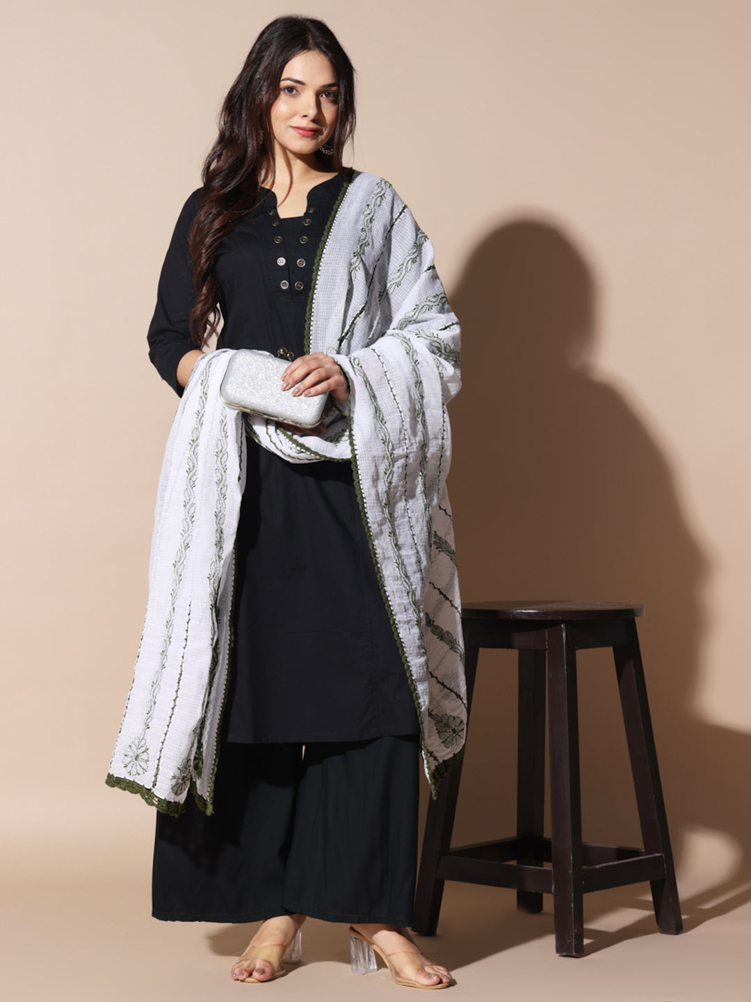 chikankari dupatta