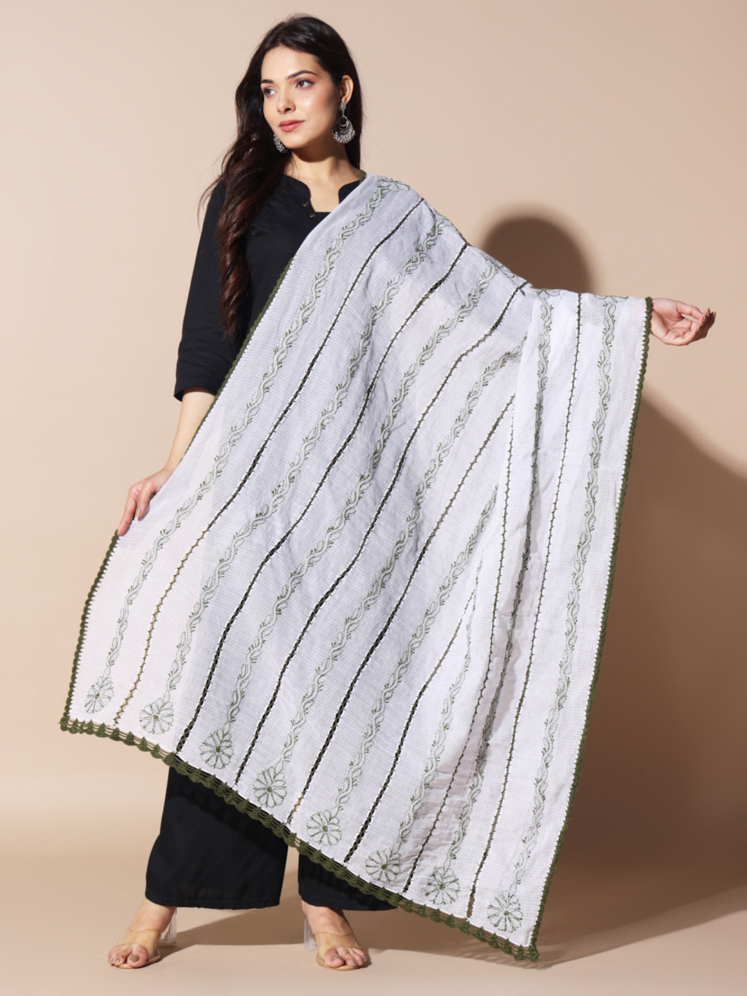 chikankari dupatta