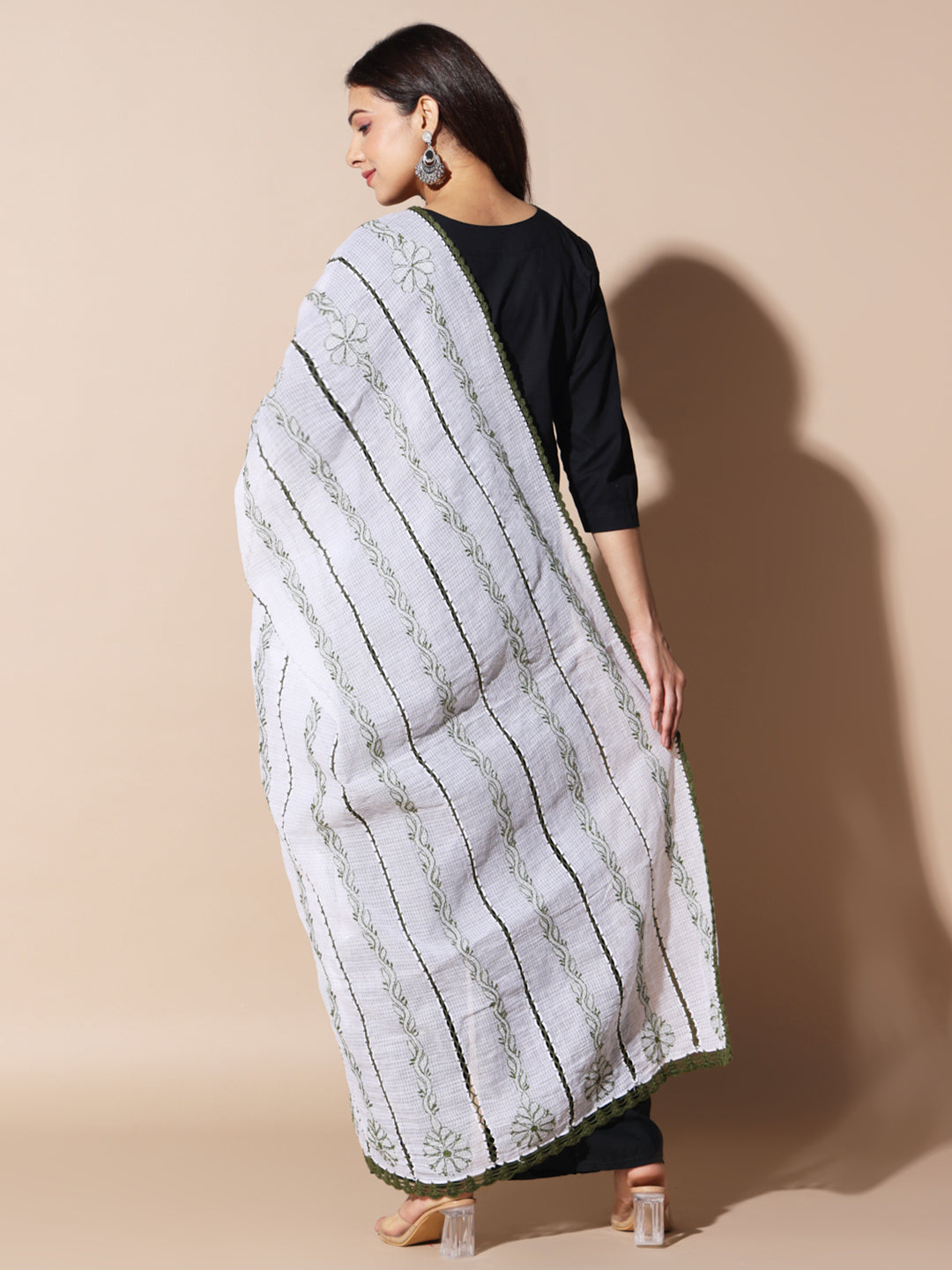 chikankari dupatta