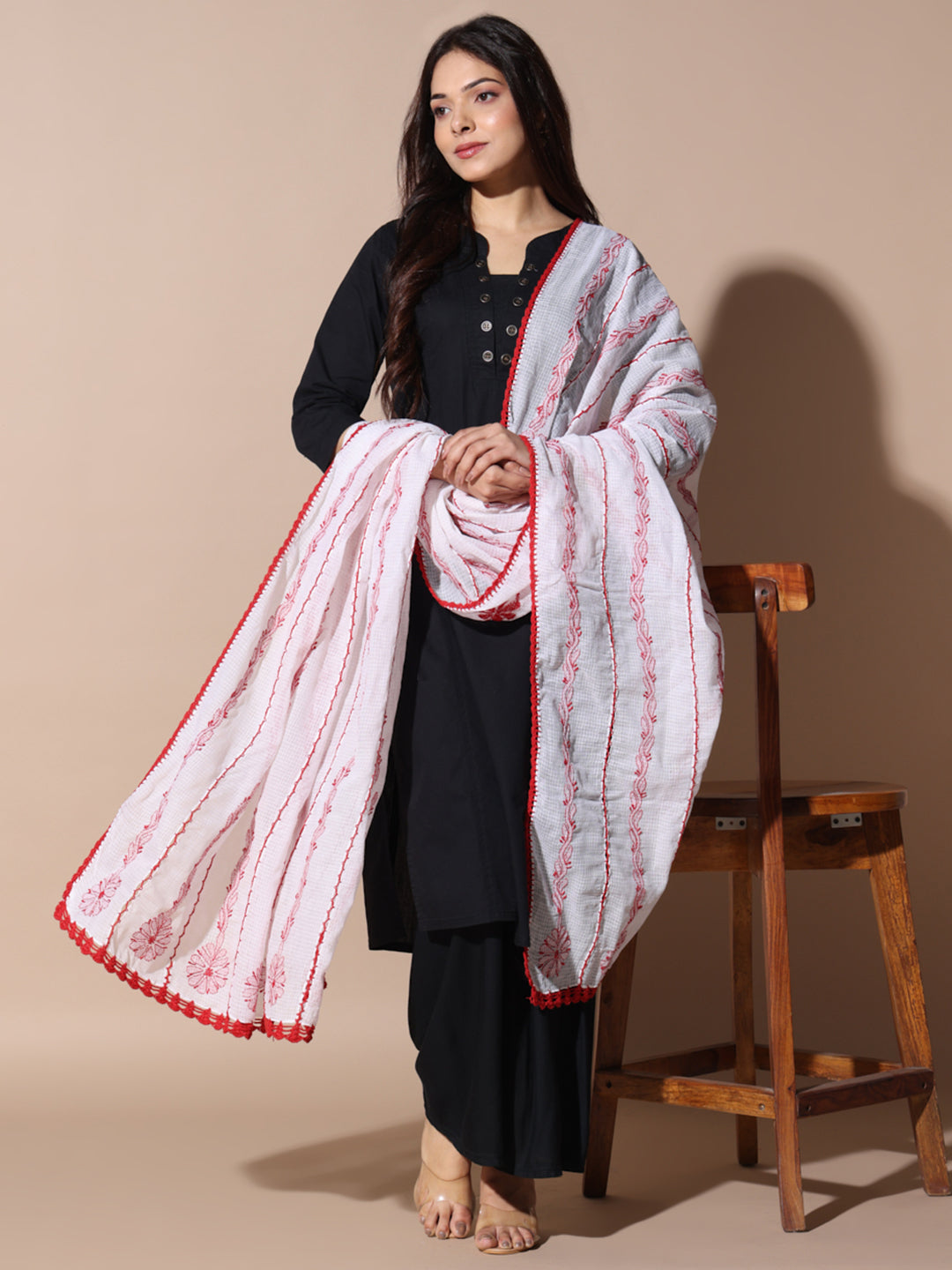 chikankari dupatta