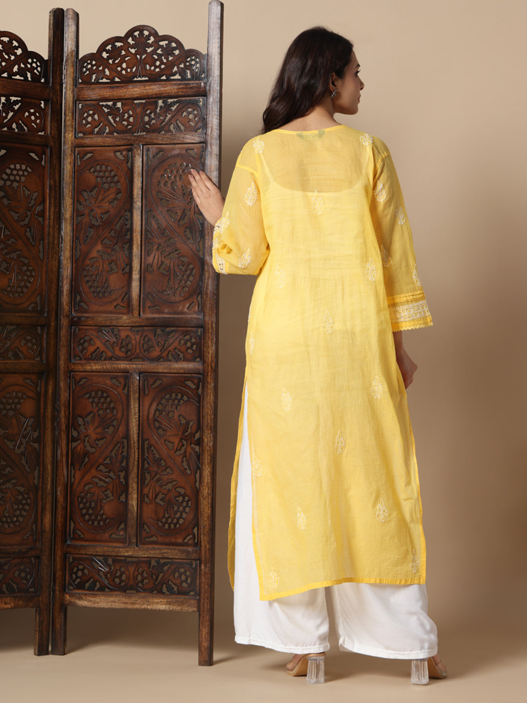 CHIKANKARI KURTI