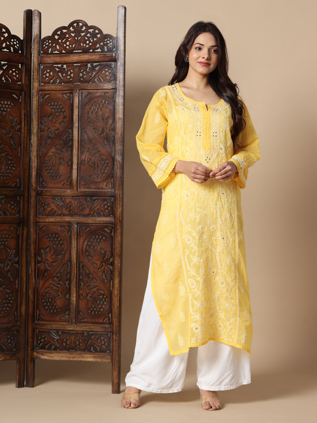 CHIKANKARI KURTI