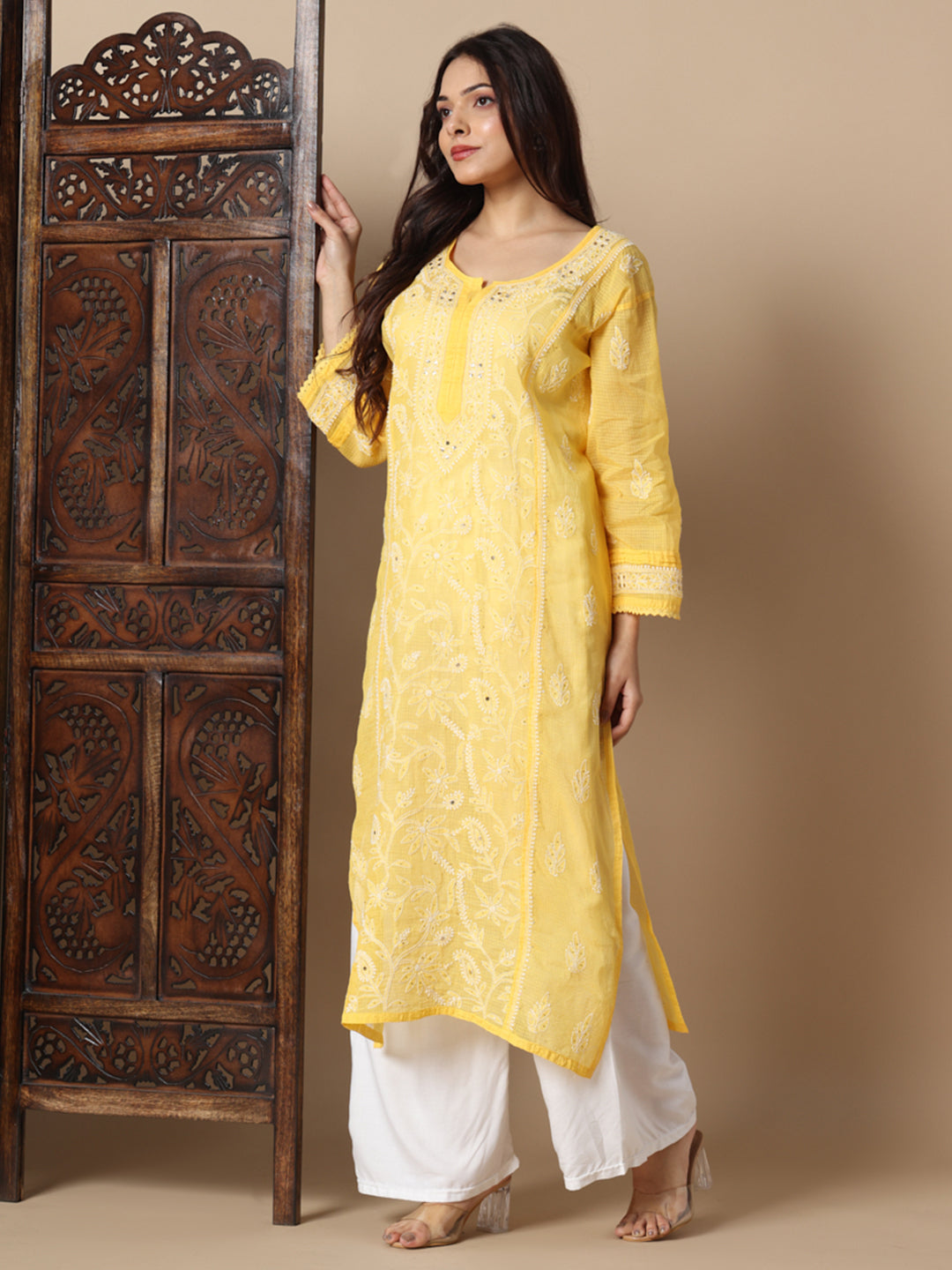 CHIKANKARI KURTI