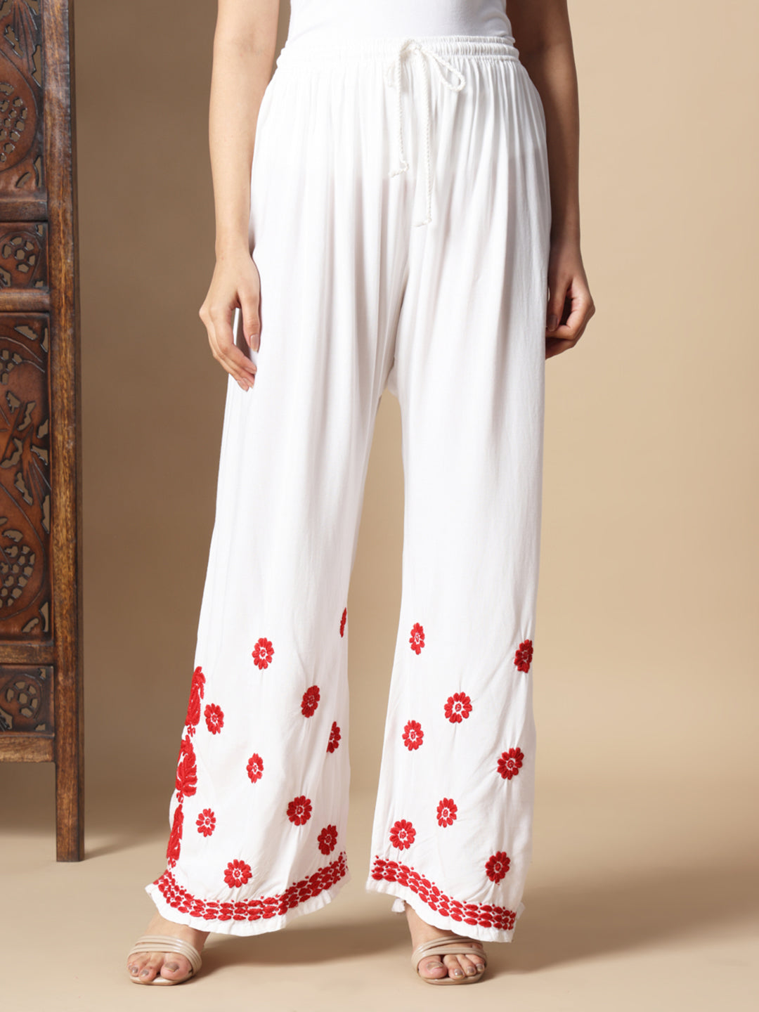 chikankari kurti
