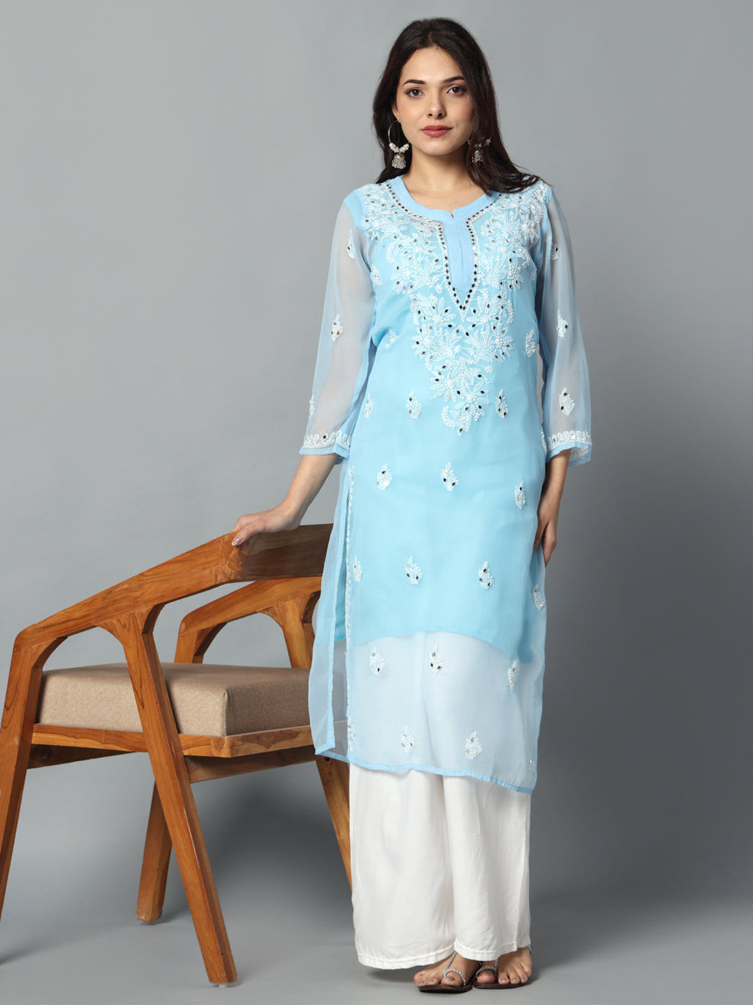 Chikankari kurti