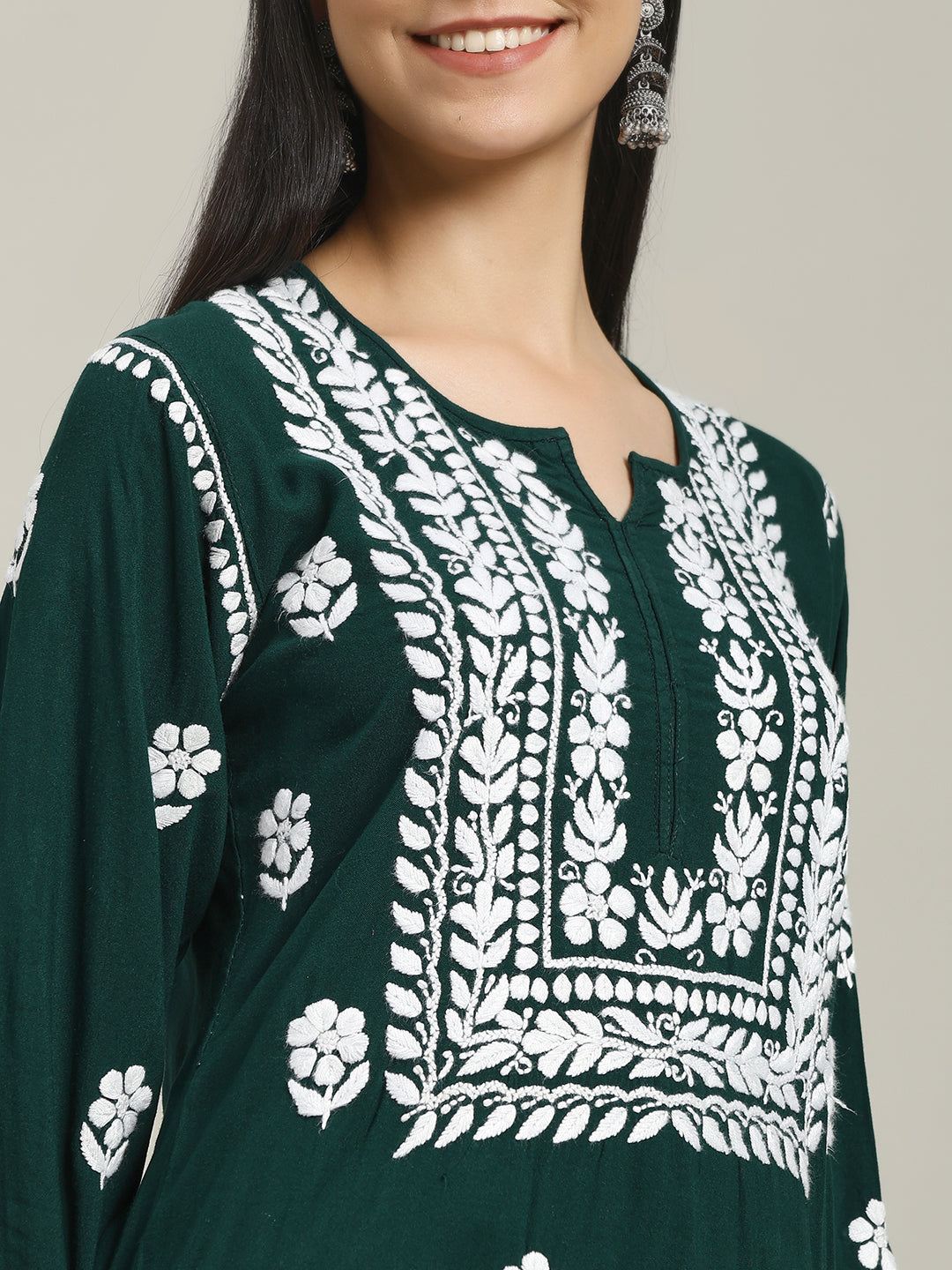 ChikanKari Kurti
