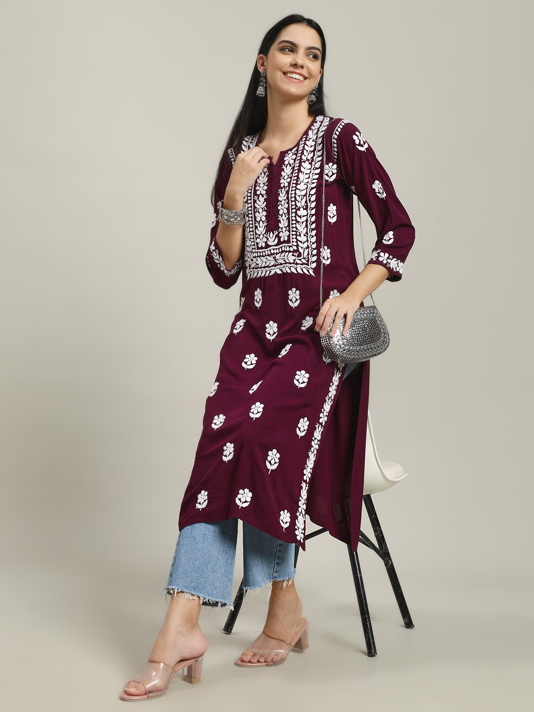 ChikanKari Kurti