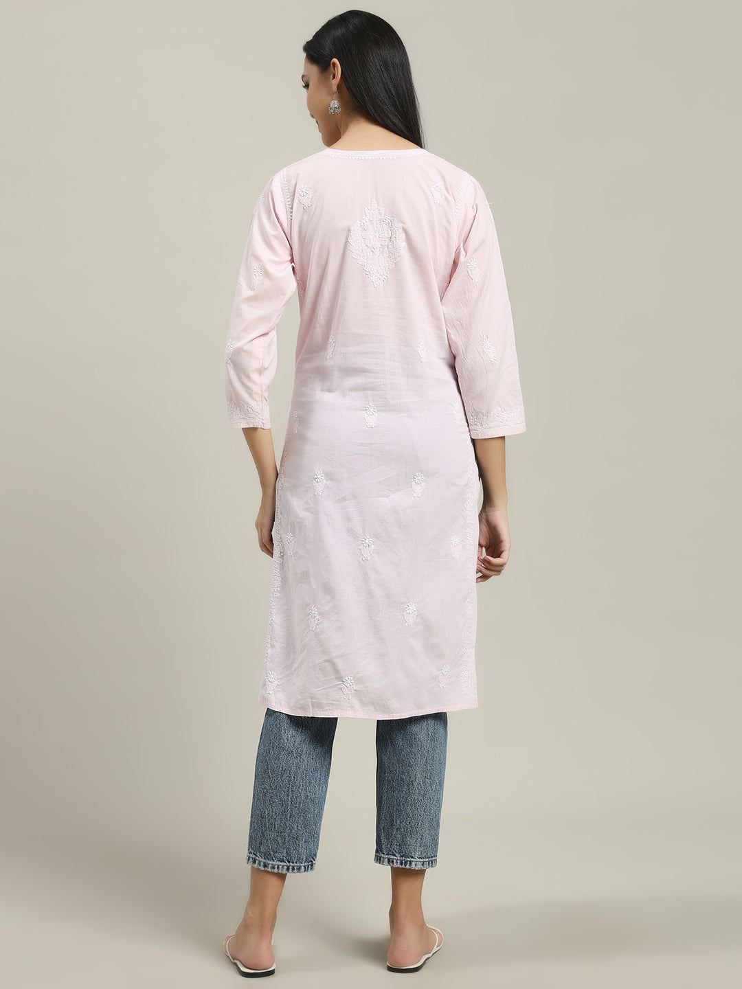 ChikanKari Kurti