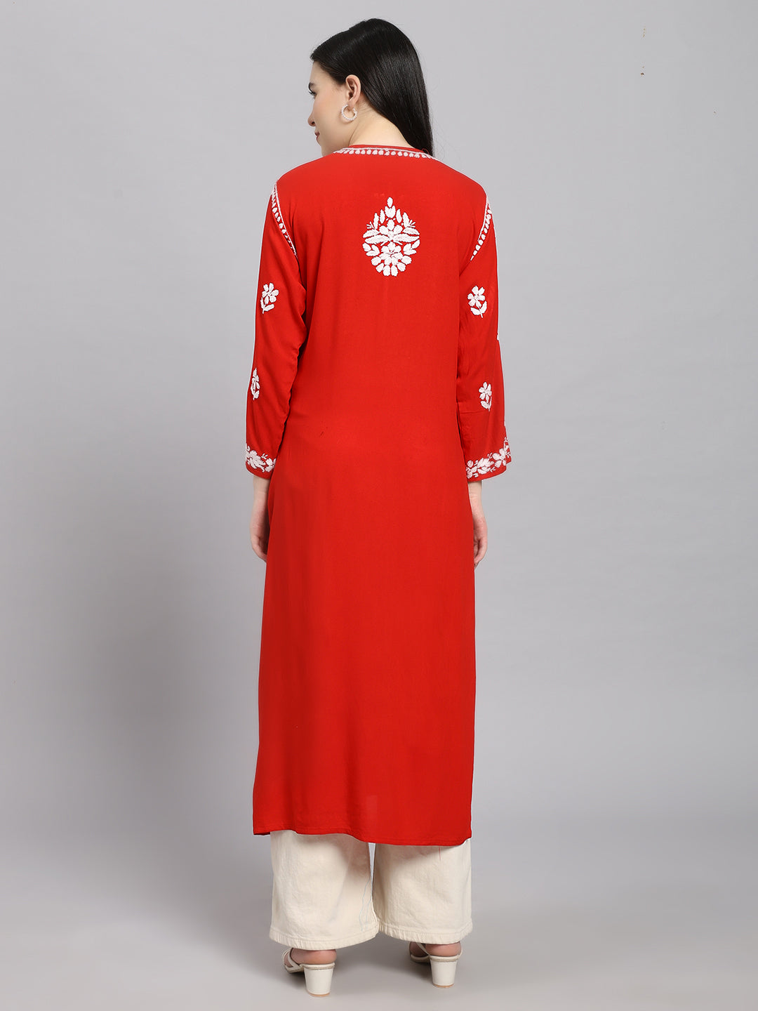 ChikanKari Kurti