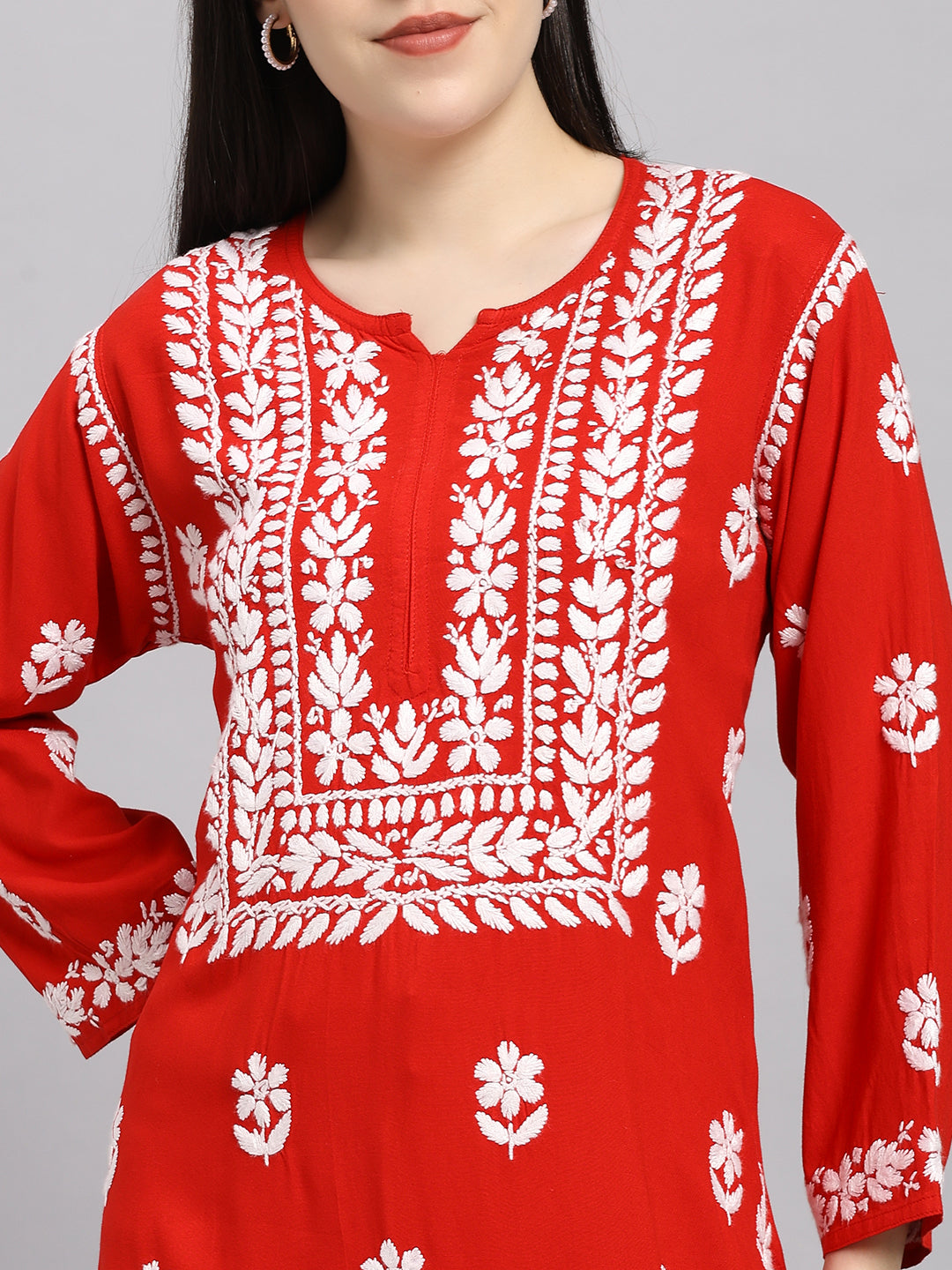 ChikanKari Kurti