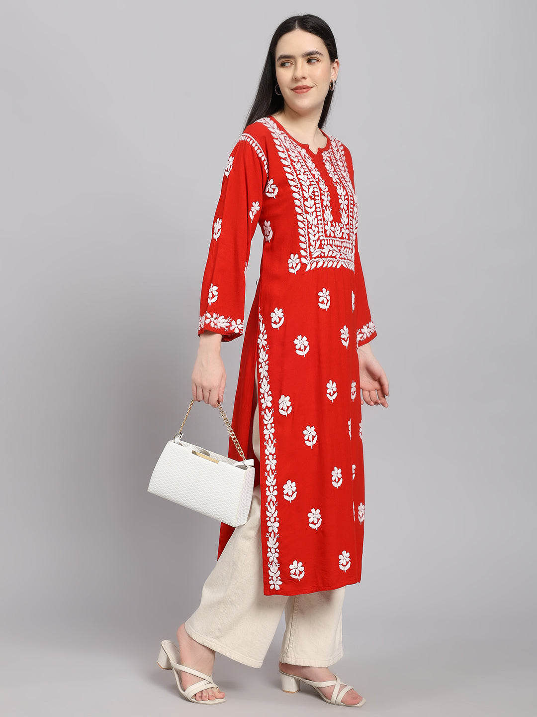 ChikanKari Kurti