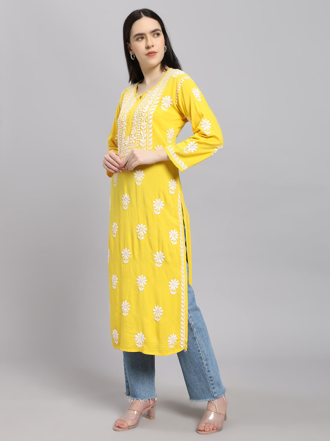 ChikanKari Kurti