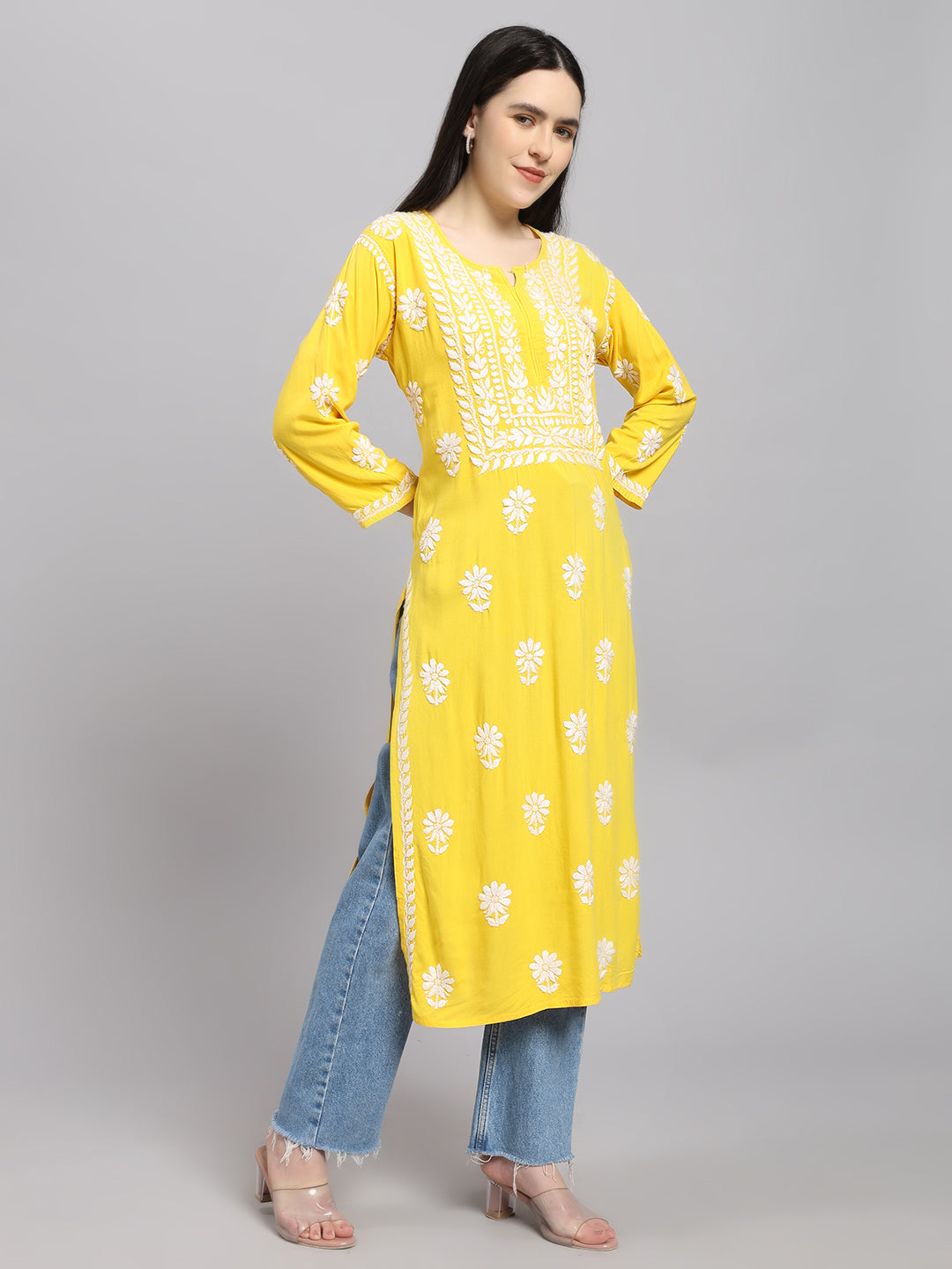 ChikanKari Kurti
