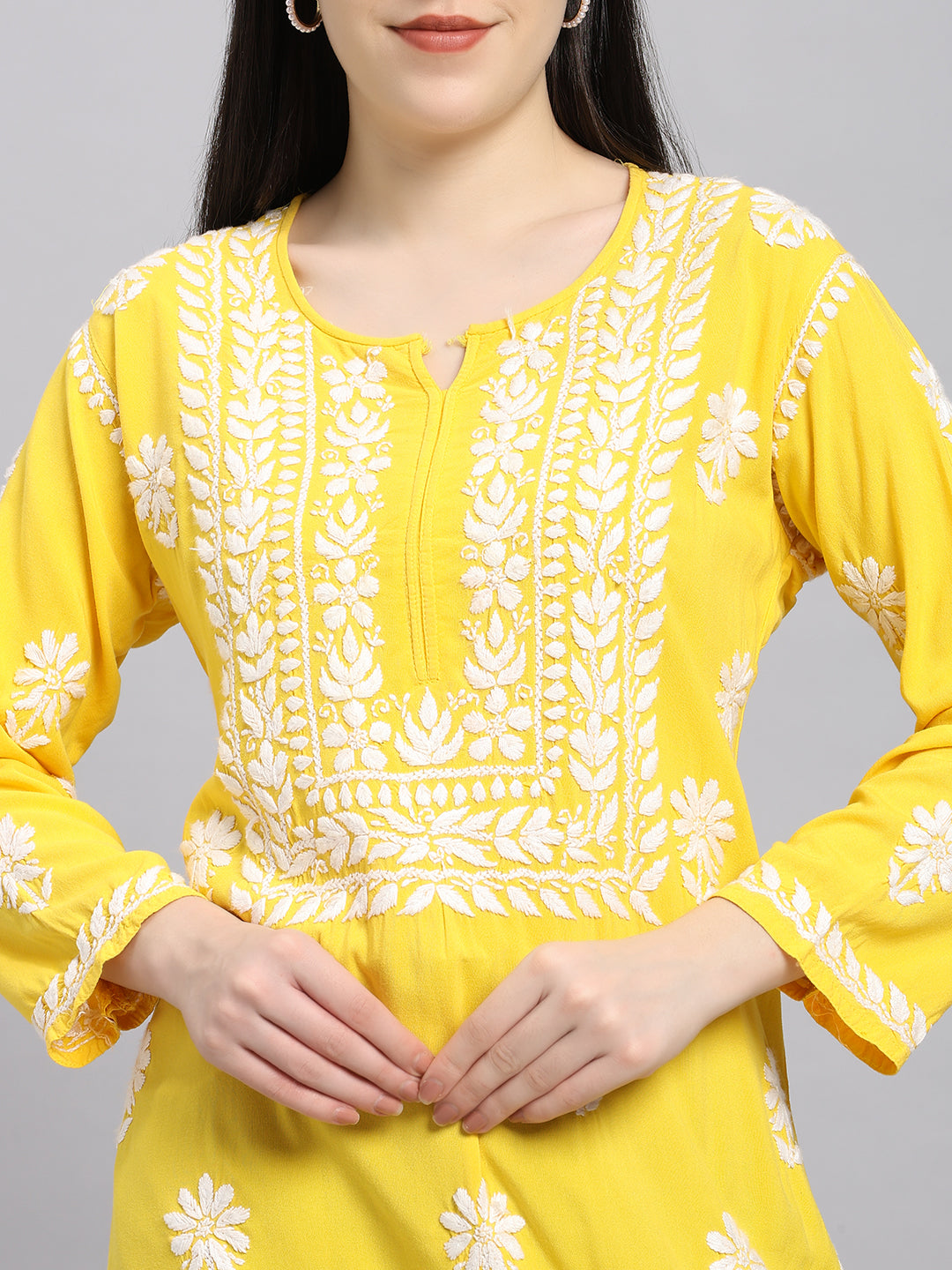 ChikanKari Kurti