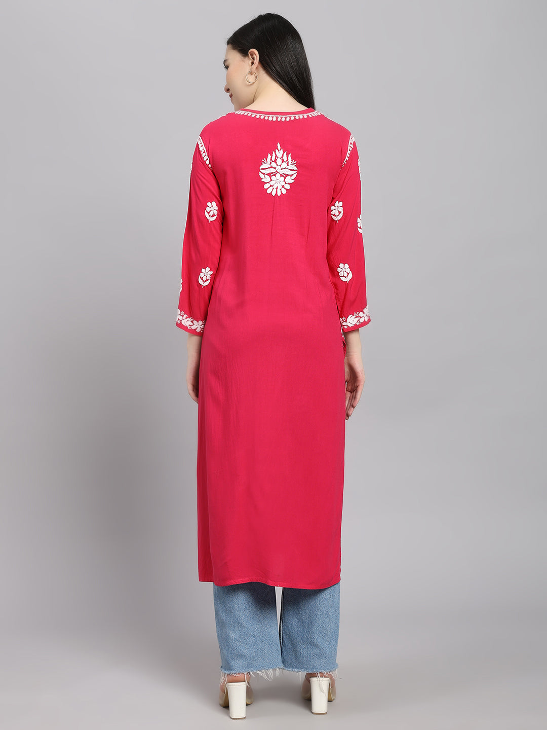 ChikanKari Kurti