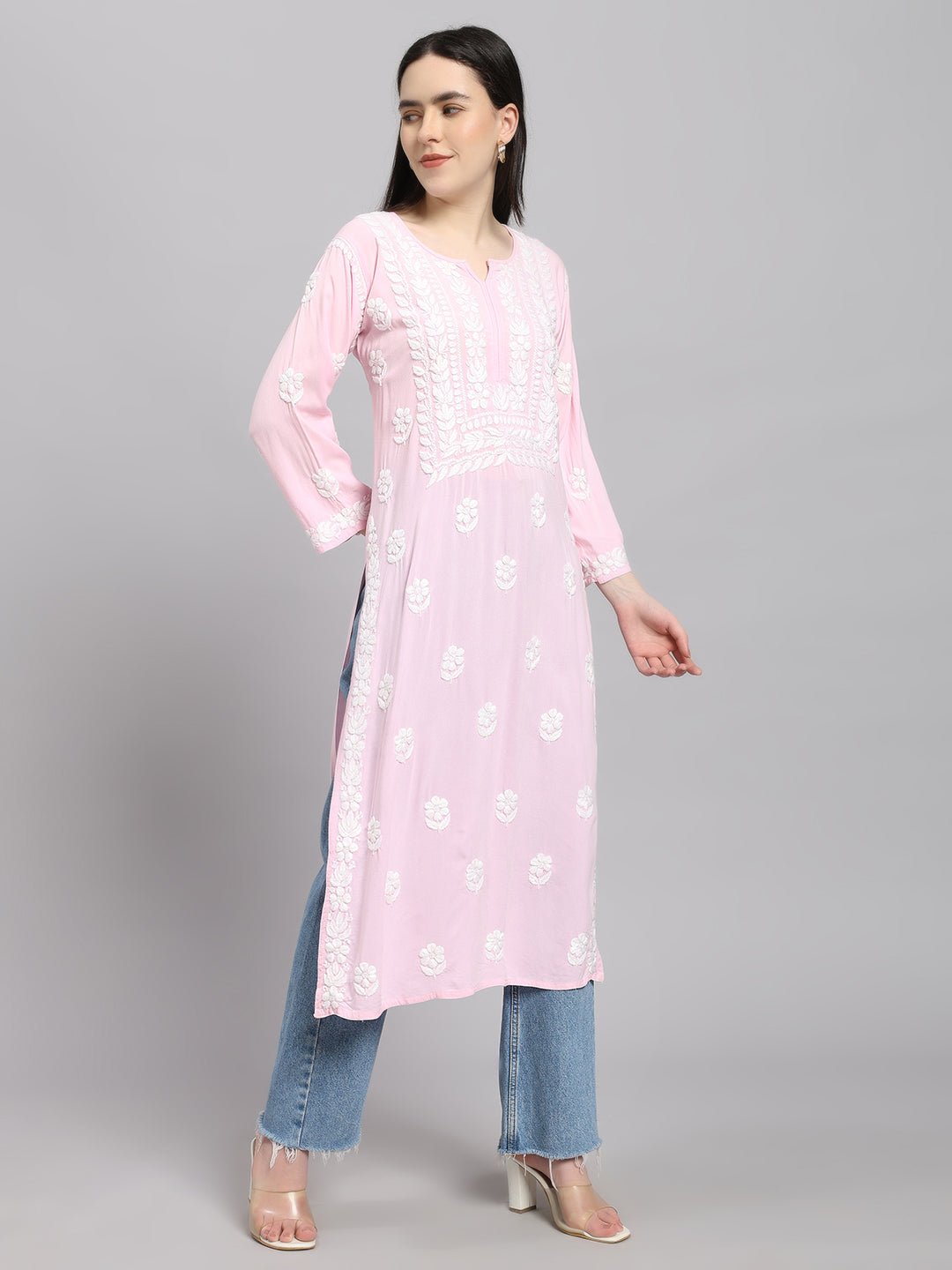 ChikanKari Kurti