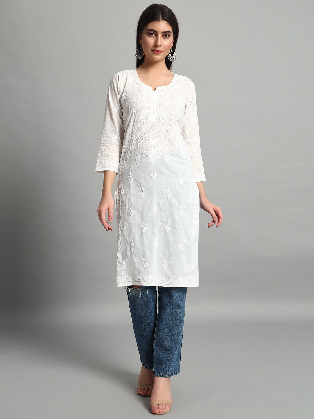 ChikanKari Kurti