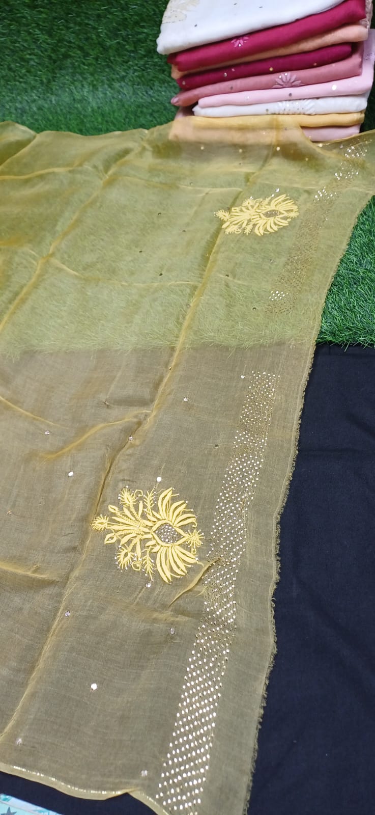 SAREE