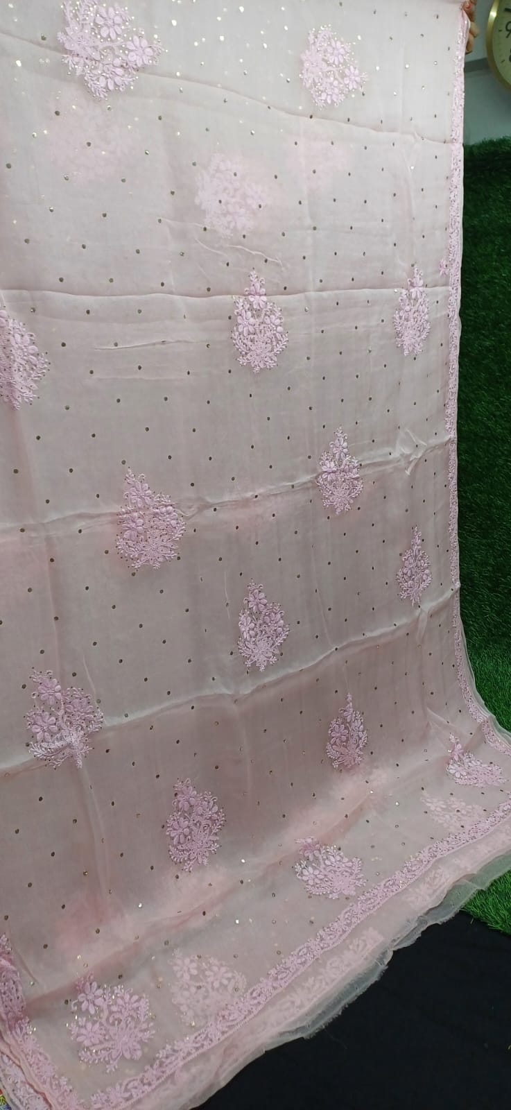 SAREE SAREE