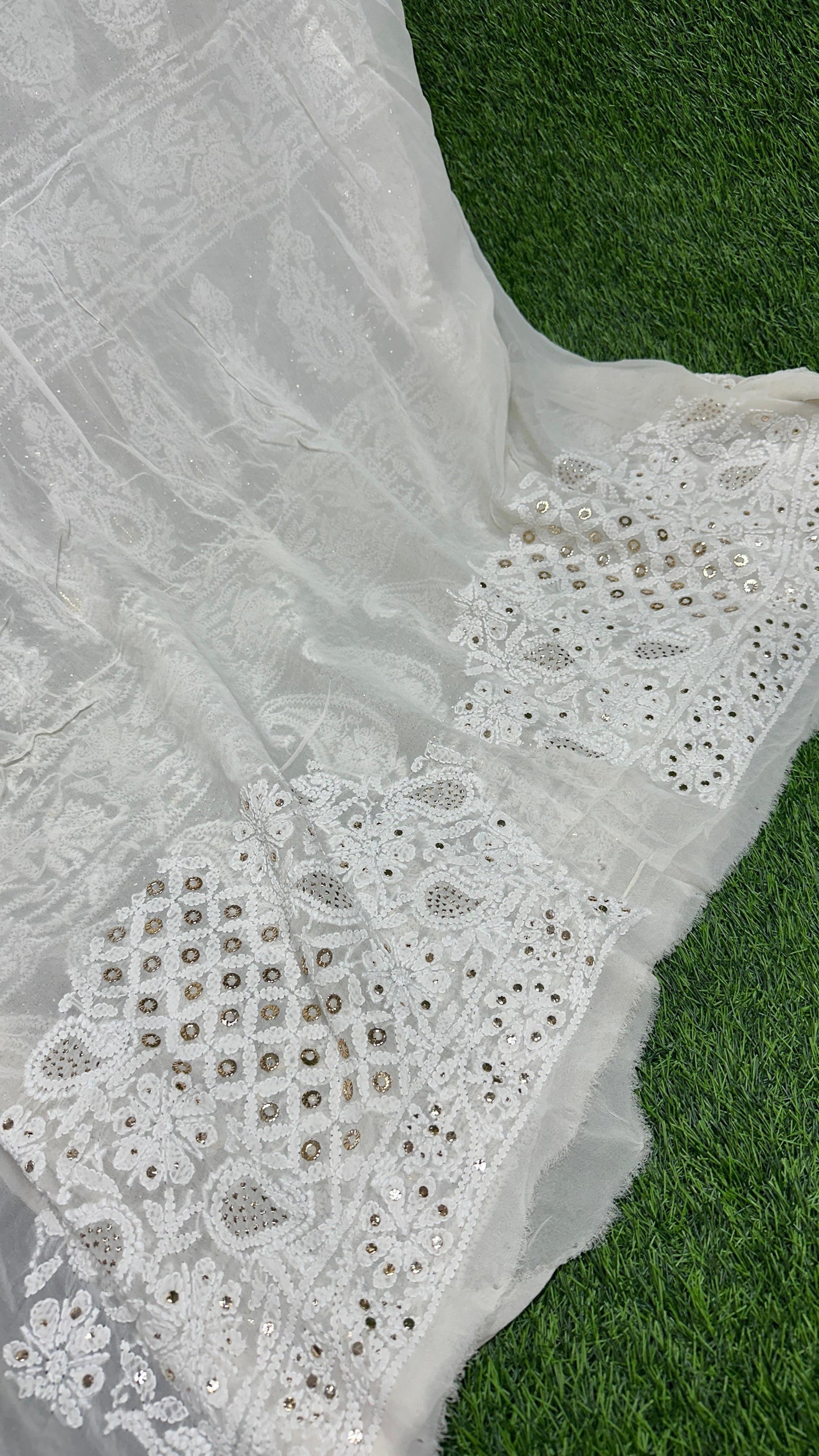 Heavy ChikanKari Saree
