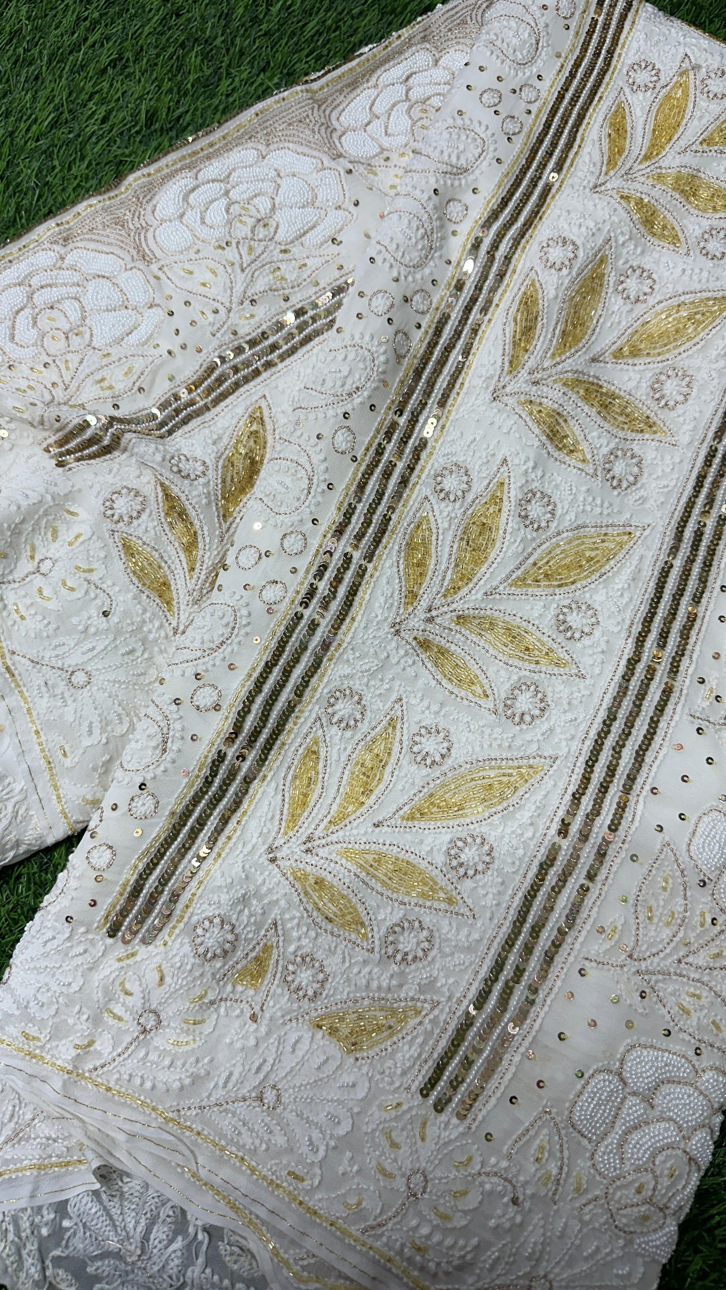 ChikanKari Saree