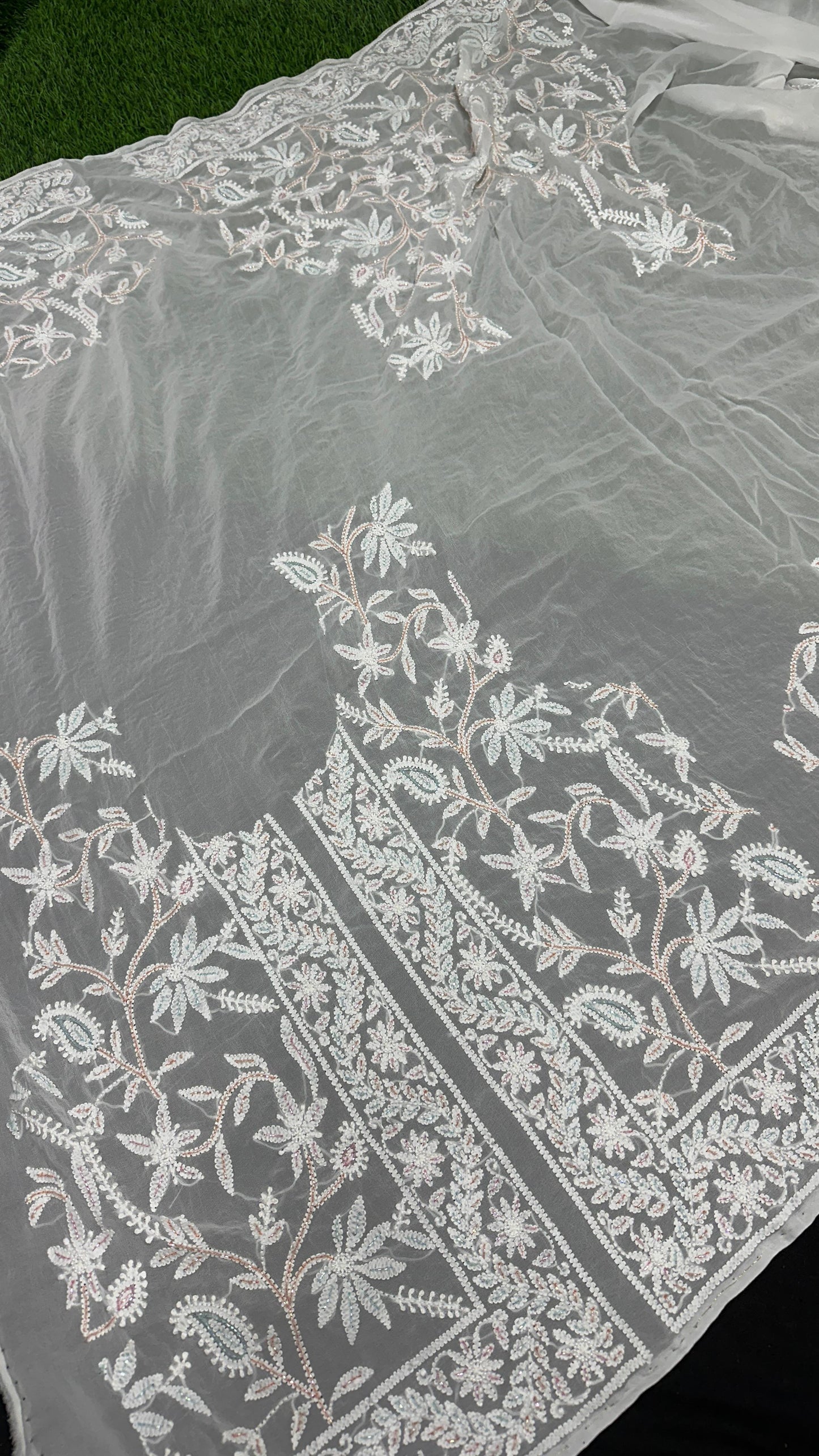 Lucknowi Chikan Georgette Saree