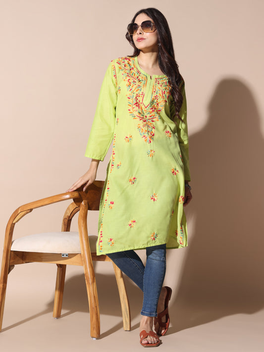 chikankari kurti