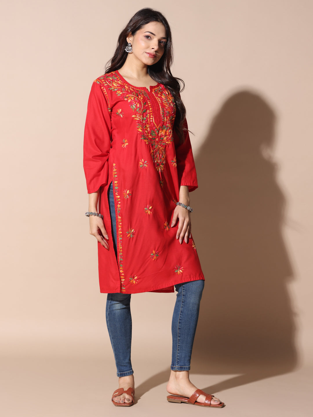 chikankari kurti