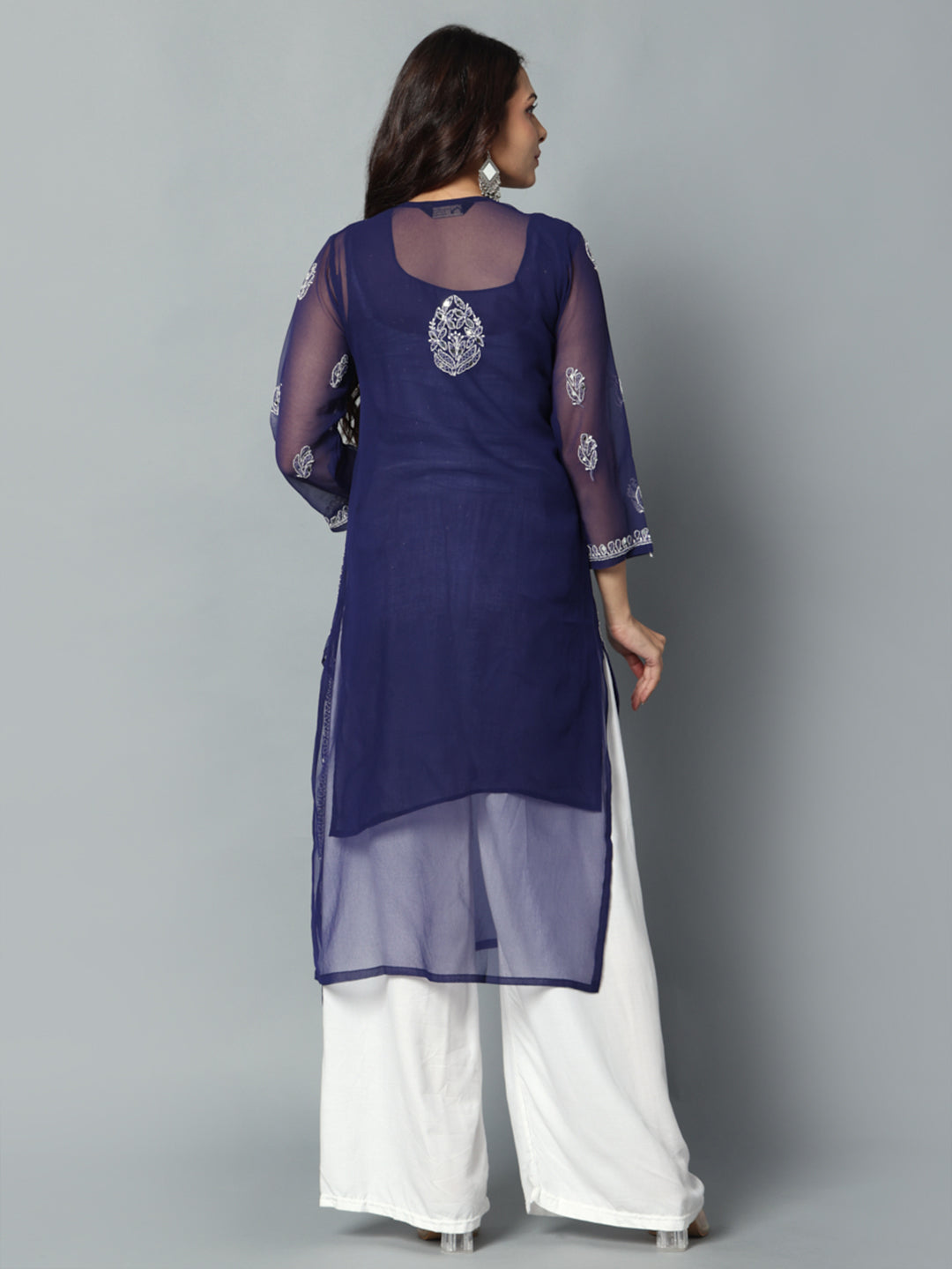 Chikankari kurti