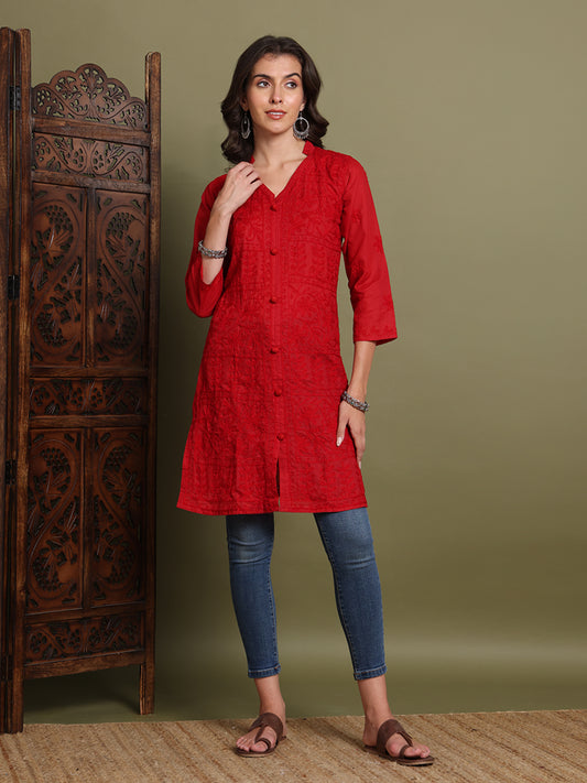 ChikanKari Kurti