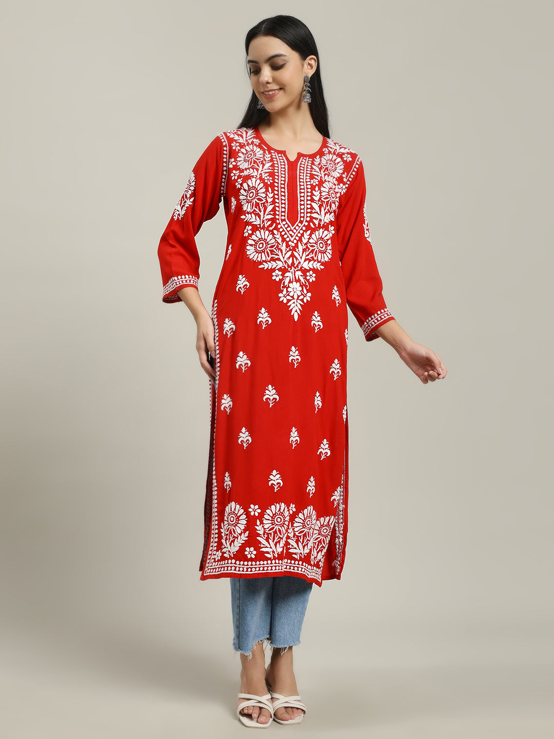 ChikanKari Kurti