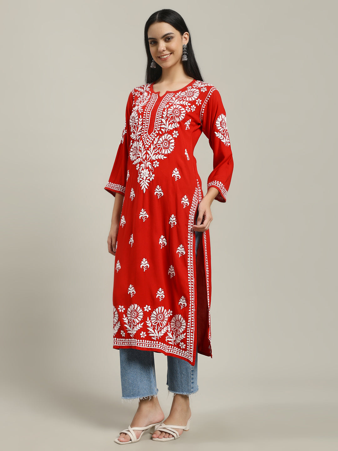 ChikanKari Kurti