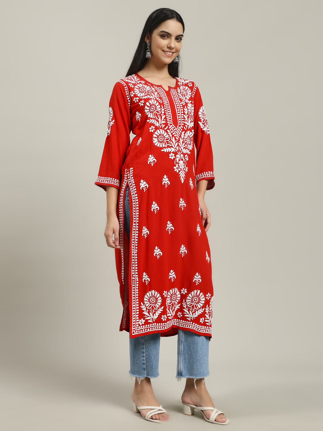 ChikanKari Kurti