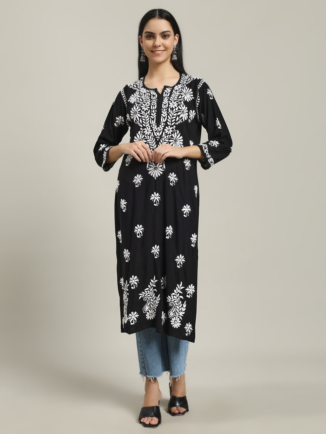 ChikanKari Kurti 