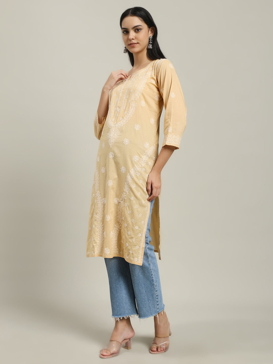 ChikanKari Kurti 