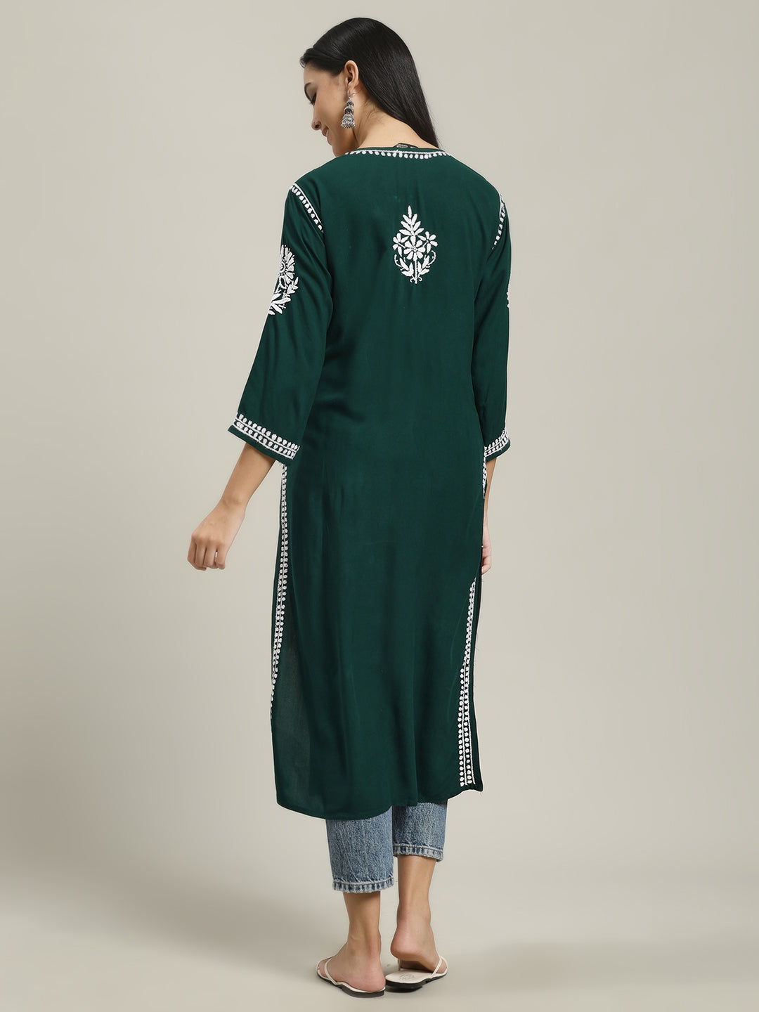 ChikanKari Kurti