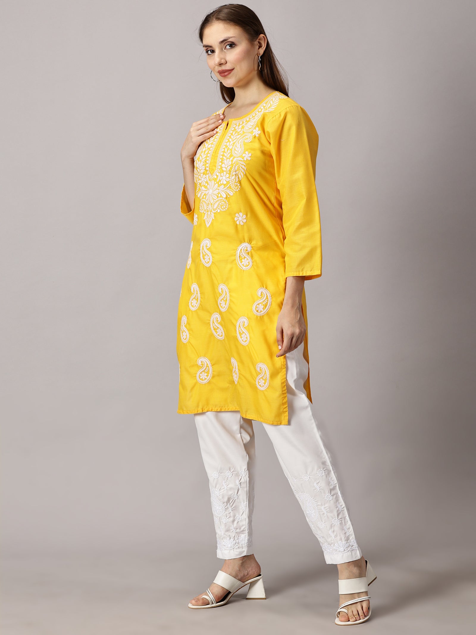 GIRL WEAR CHIKAN KURTI