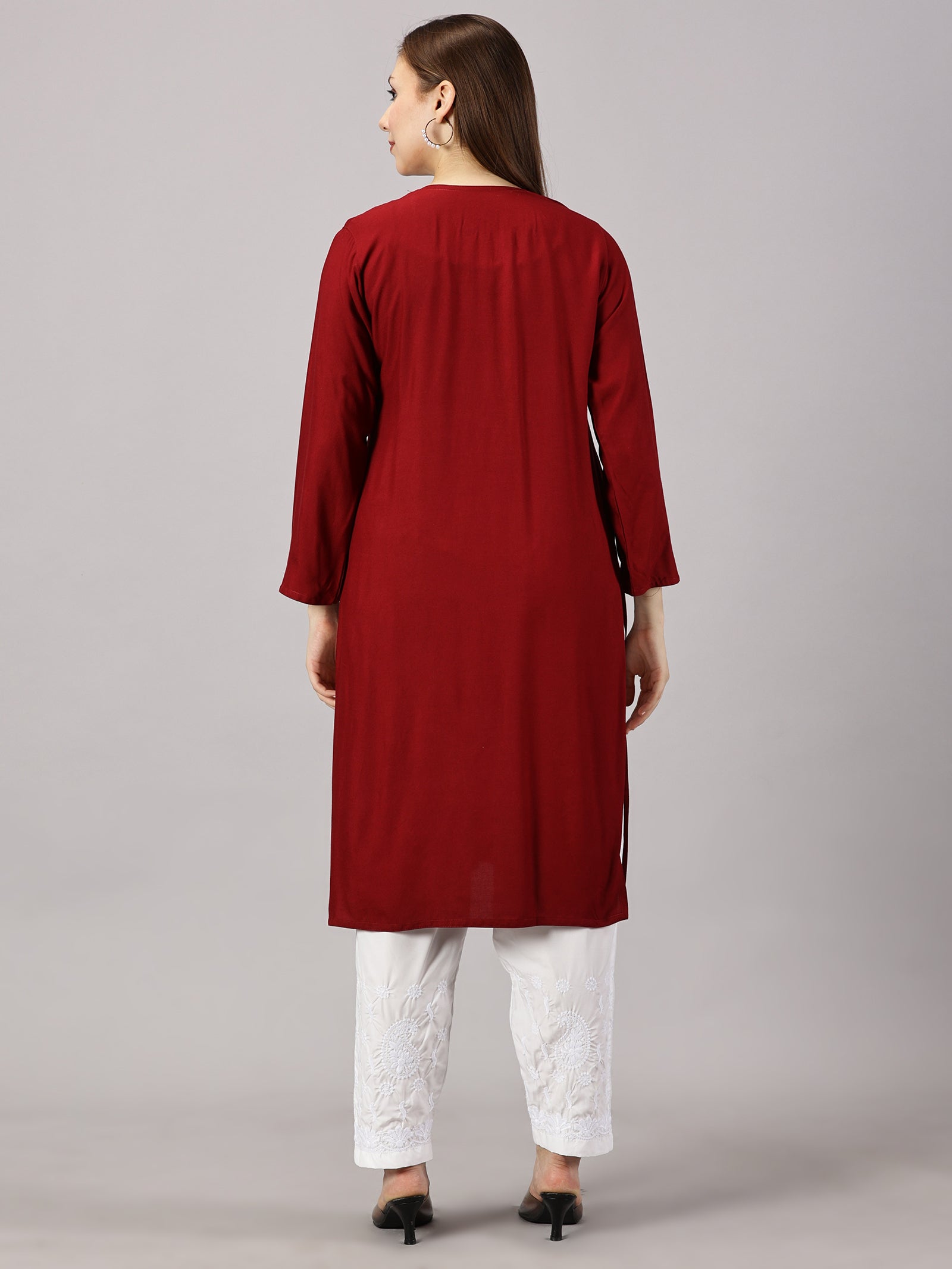 chikan kurti