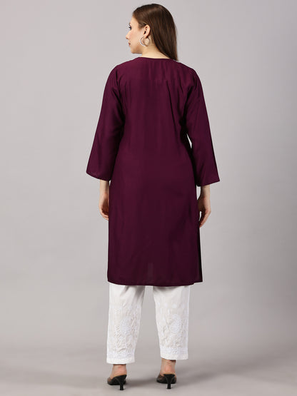 chikan kurti