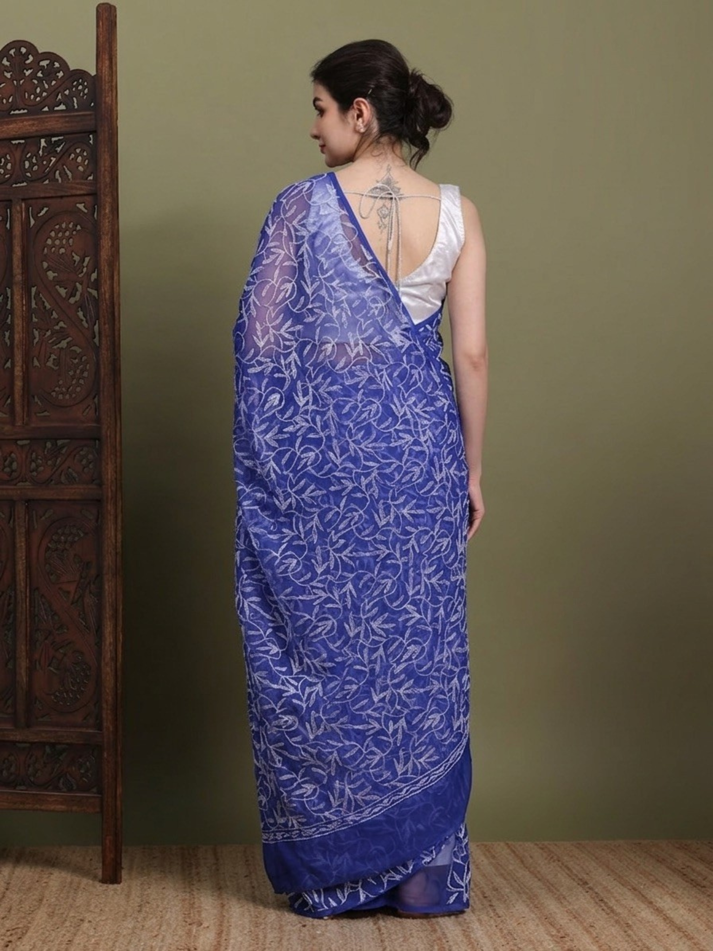 Exclusive Tepchi Hand-Made Chikankari Saree