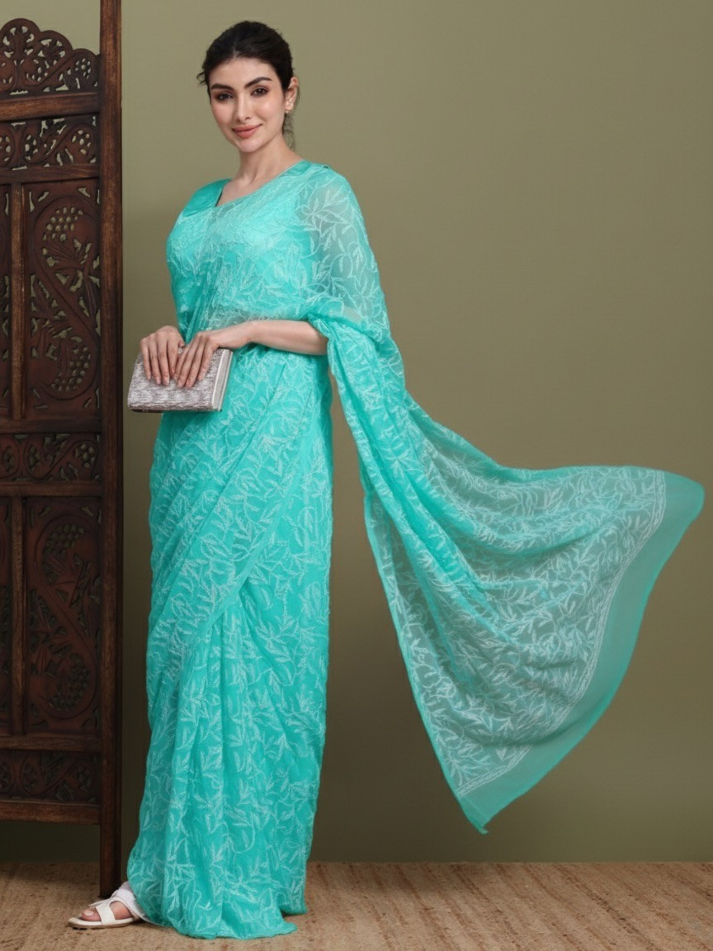 Exclusive Tepchi Hand-Made Chikankari Saree