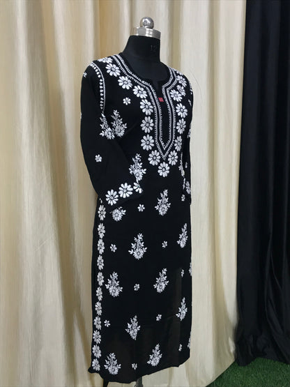 chikan kurti