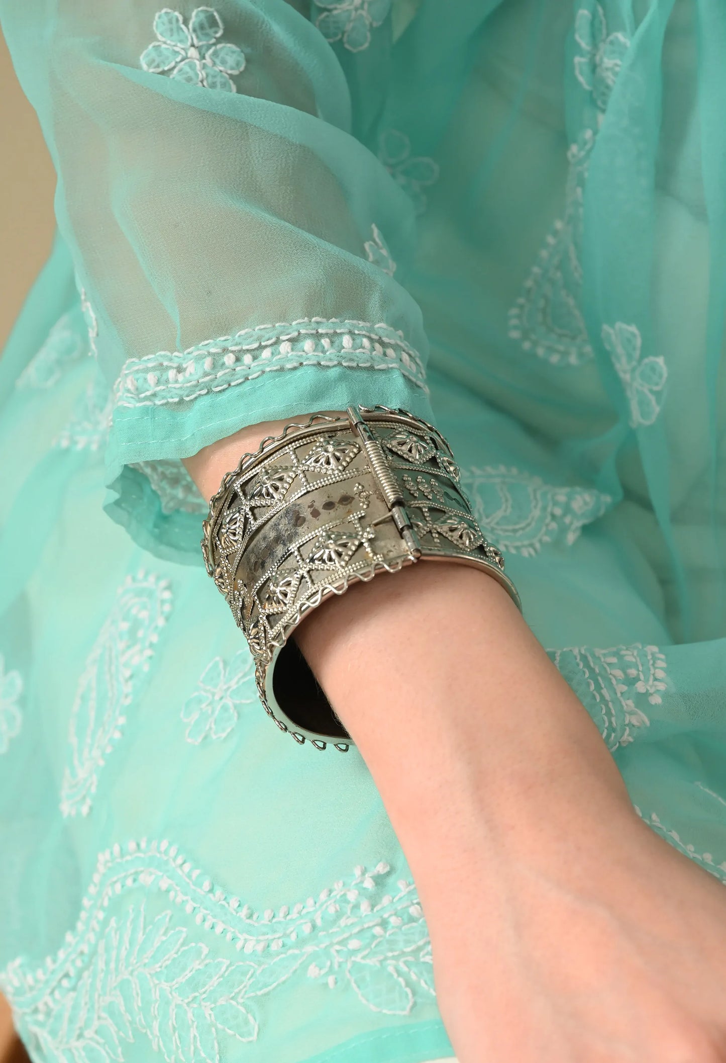 SOFT GEAORGETTE CHIKAN HANDWORK SHORT GOWN | MINT GREEN