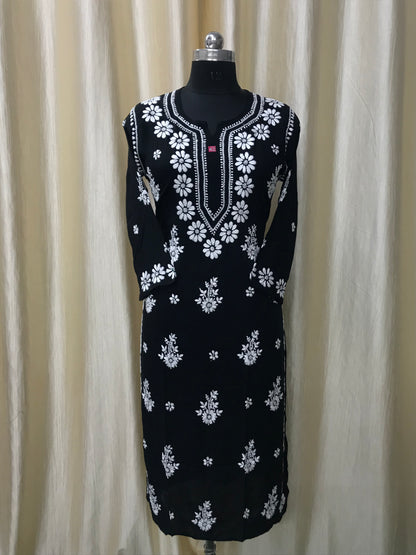 chikan kurti